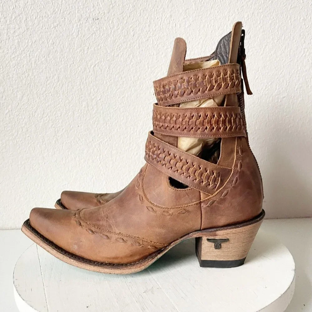 Lane brown leather
